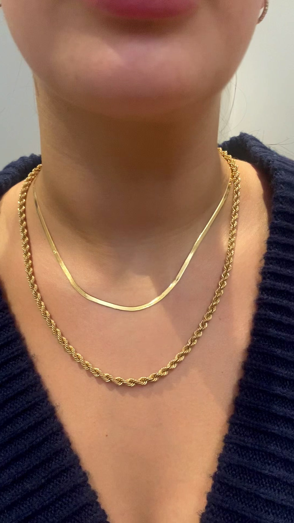 Wonder Woman 4mm | Flat Herringbone Bracelet & Necklace (Solid Gold) | Lady  Estere – Lady Estere Jewellery